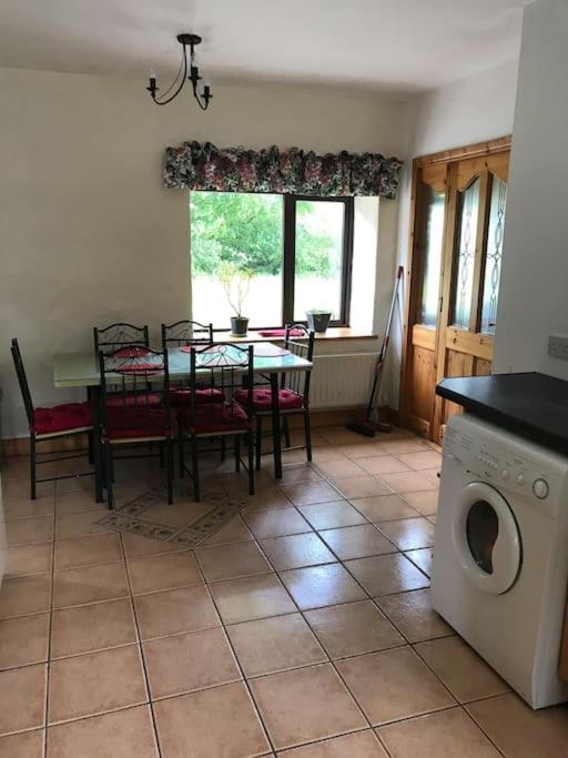 Castlegregory-Seaside 2 Bedroomed Cottage المظهر الخارجي الصورة
