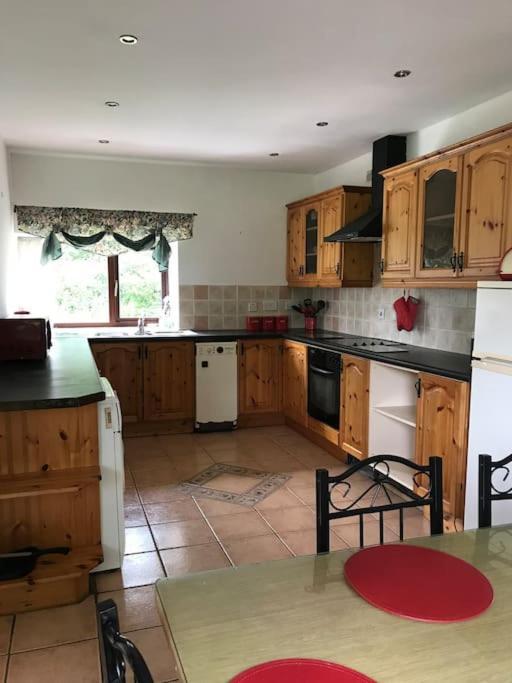 Castlegregory-Seaside 2 Bedroomed Cottage المظهر الخارجي الصورة